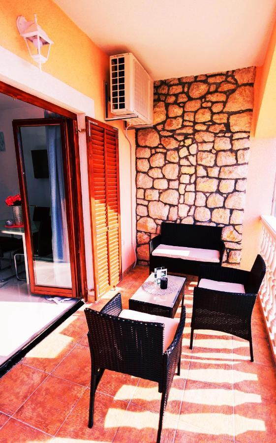 Apartments Samac Sibenik Ngoại thất bức ảnh