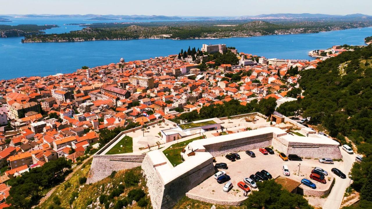 Apartments Samac Sibenik Ngoại thất bức ảnh