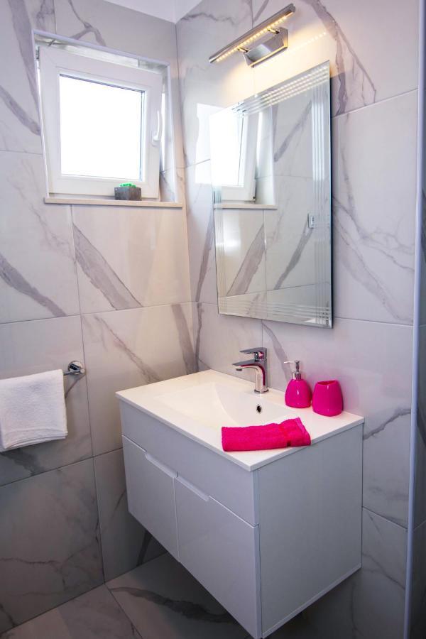 Apartments Samac Sibenik Ngoại thất bức ảnh