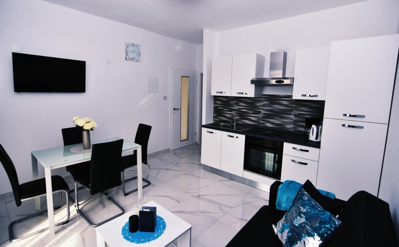Apartments Samac Sibenik Ngoại thất bức ảnh