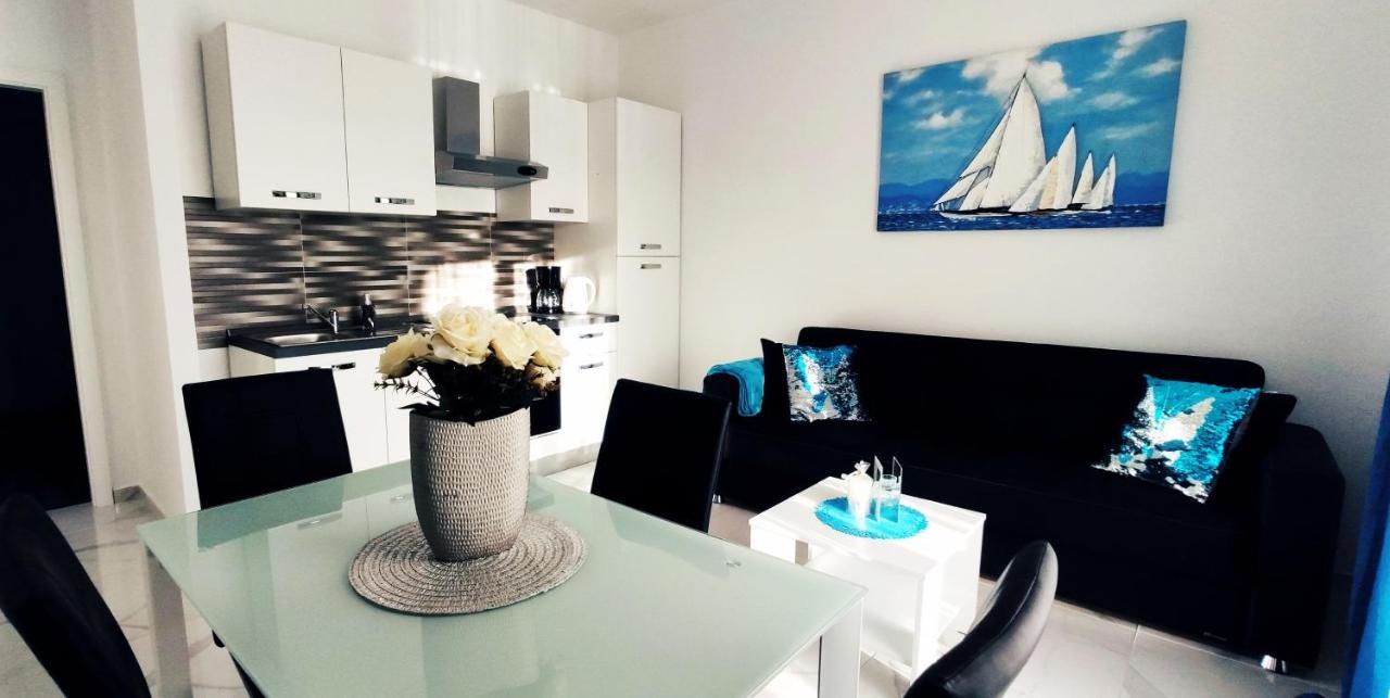 Apartments Samac Sibenik Ngoại thất bức ảnh